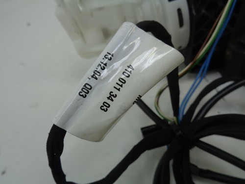 03-12 Mercedes SL500 R320 Front Left Side Door Lock Latch Actuator OEM AK2010248 - Picture 9 of 12