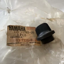 NOS YAMAHA OIL FILL PLUG CAP TRI-MOTO YT125 OMAHA TRIAL MASTER 55 MJ2 YA6 YL 2 1