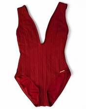 Vince Camuto Ribbed Plunge One-Piece Swimsuit  Size 10  Never Worn