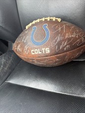 Andrew Luck Cards, Rookie Cards  and Autographed Memorabilia Guide 79