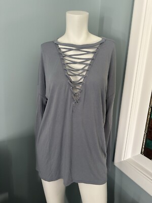 Express One Eleven Deep V Neck Lace Up Long Sleeve Shirt NWT Medium Grey 