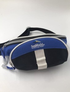 seaworld fanny pack