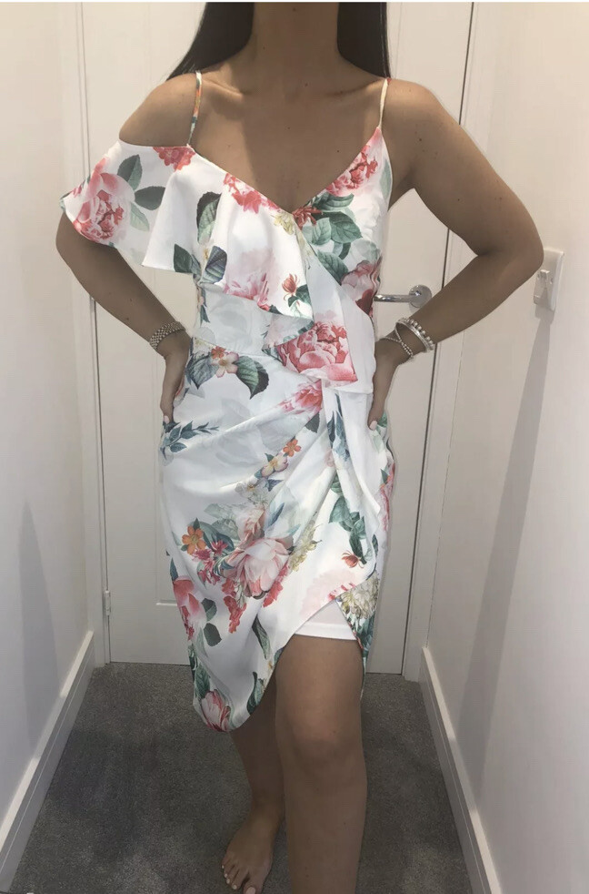 Midi Dresses Namshi White Dress Reformation Coral Dress