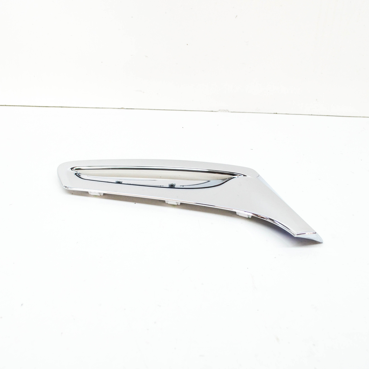 NEW BMW 7 G11 RIGHT WING FENDER AIR VENT 51747347378 7347378 2016