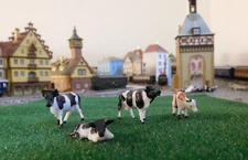 5 Cows, Cattle, Black Spotted, Brown Spotted, In Various Poses, HO Scale