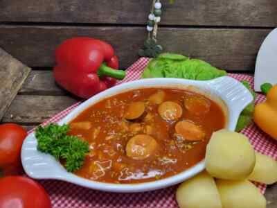 Currywursttopf mit Kartoffeln 400g in der Terrine