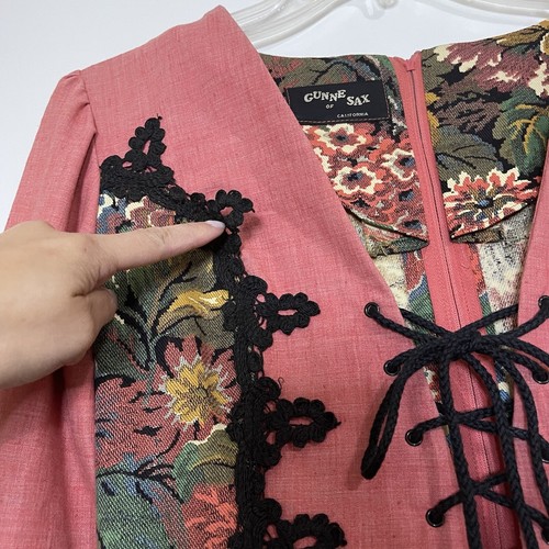 Gunne Sax Rare Vintage 1969 black label renaissance Tapestry Floral red dress - Picture 3 of 10