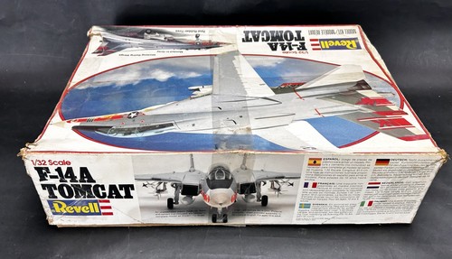Revell F-14A Tomcat kit modellino scala 1:32 4712 - Foto 4 di 8