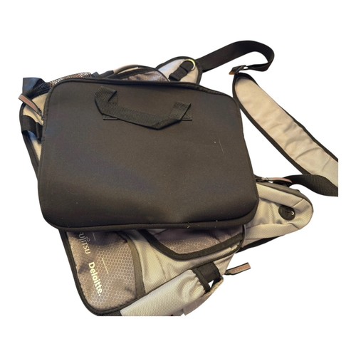 Oracle Laptoptasche Computertasche - inklusive Laptopfach einzeln zu tragen! - Bild 7 von 11