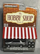 GREENLIGHT 1:64 2021 Gray CHEVY TAHOE w/ SPARE TIRES MODEL Chevrolet