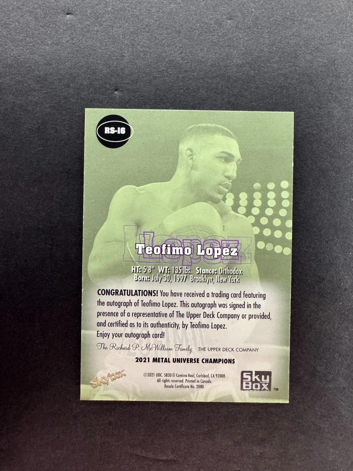 Teofimo Lopez 2021 Skybox Metal Universase Champion Auto #RS-16 - Image 2 of 2