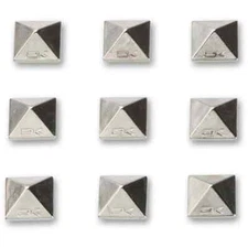 Dakine Pyramid Studs - Chrome Snowboard Stomp Pad