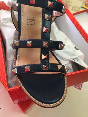 VANESSA WU été 2017 : sandales cloutées à talon, étiquetées valeur 57€ (-30%) - Picture 19 of 30