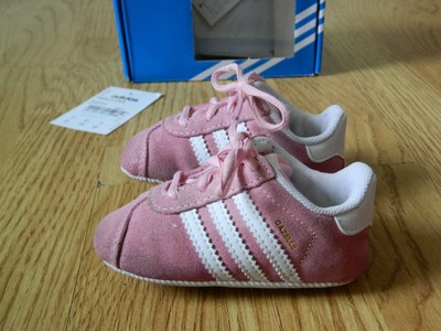 adidas gazelle crib baby