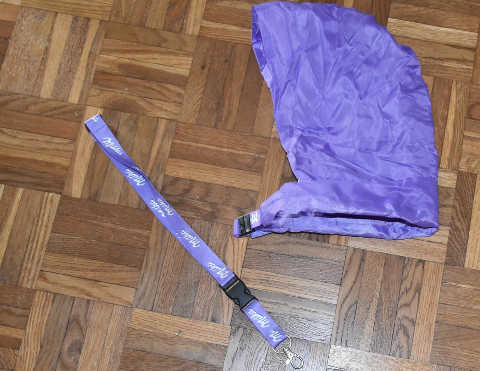 MILKA Schlüsselband Lanyard mit Hoodie und Kapuze NEU Schlüsselanhänger