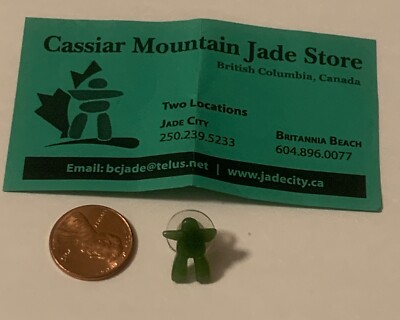 CASSIAR MOUNTAIN NEPHRITE GREEN JADE BRITISH COLUMBIA CANADA INUKSHUK  PIN BACK