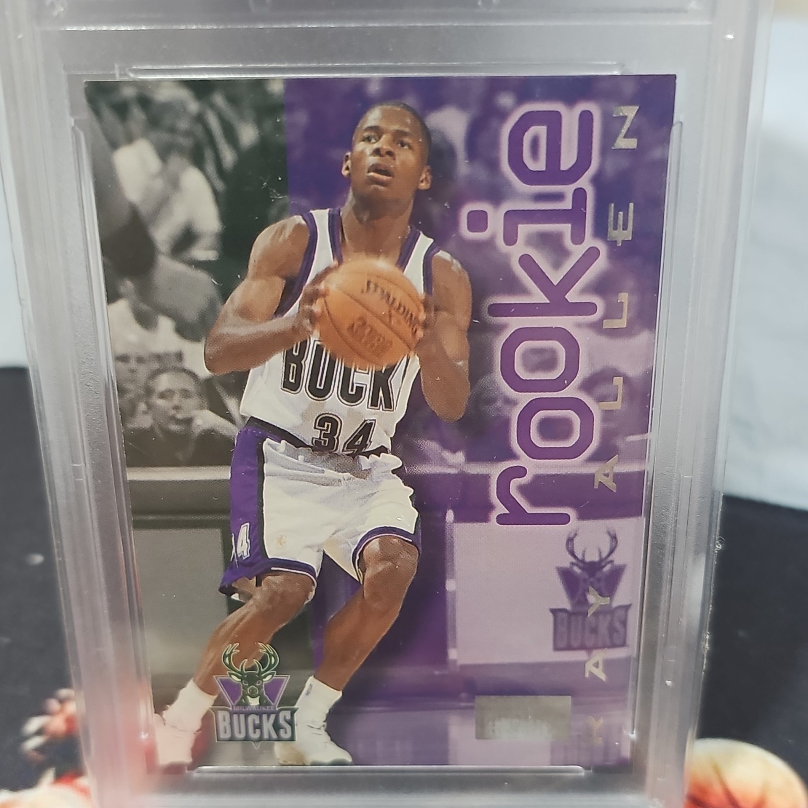 1996-97 Skybox Premium Ray Allen Milwaukee Bucks Rookie #201 Basketball Card