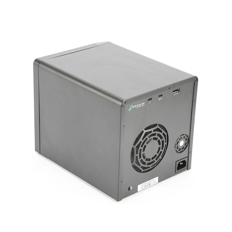 Tecnología Promise Pegasus32 R4 16 TB 4x4 TB 4 bahías Thunderbolt 3U G3D defectuosa Foto 2 de 3