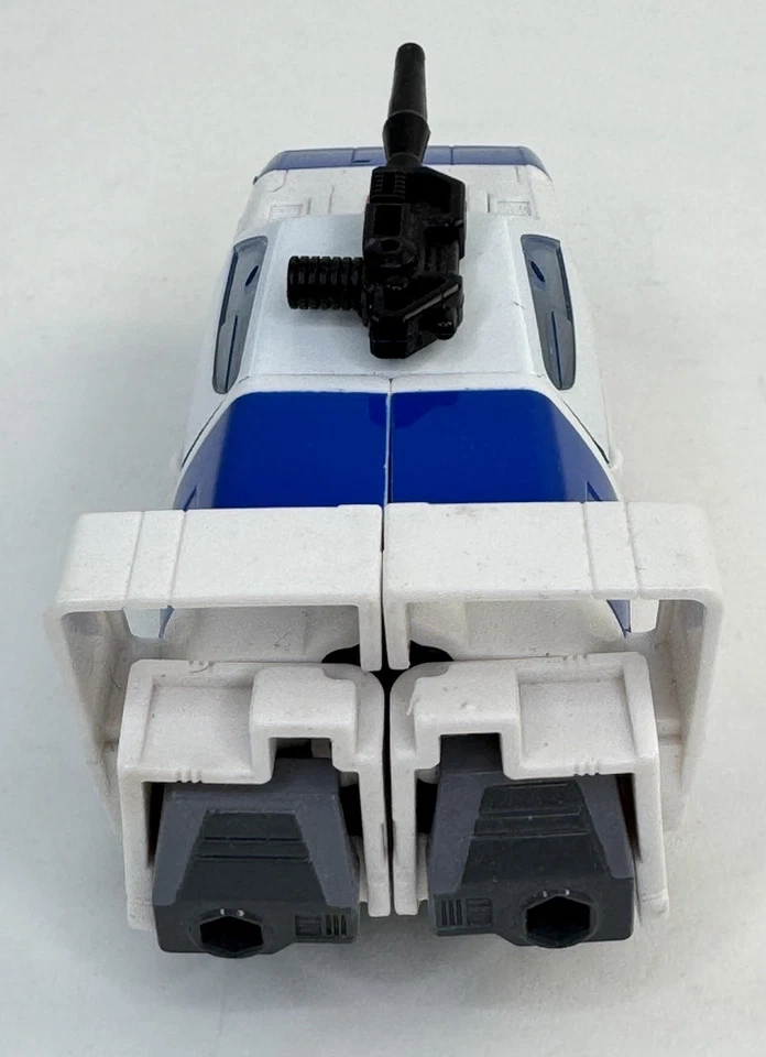 JAZZ • DRAMATIC CAPTURE CYBERTRON CHASE SERIES - Image 4 of 4