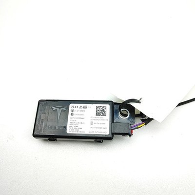 TESLA MODEL Y Interior End Point 1780580-00-E Strom 378 kW 2025 36030570