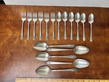 LOT DE 17 FOURCHETTES cuillère de service vers 1939 RADIANCE COURONNE ARGENT