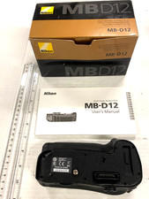 Nikon Multi Power Battery Pack For D800 D810 D7500 MB-D12 New