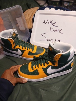 Nike Dunk Seattle Sonics High Top Green Yellow White Mens Athletic Sneakers