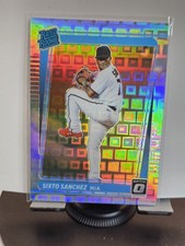 2021 Donruss Optic Sixto Sanchez Rated Rookie Prizm Blue /99 Marlins RC #34