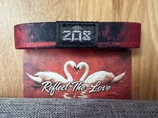   ZOX REFLECT THE LOVE  MEDIUM NIP 6 SHIPPING FOR UP TO 8 ZOX  S