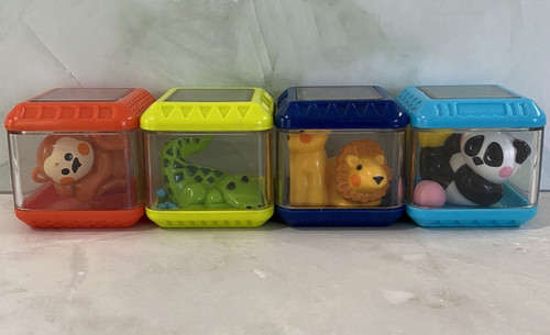 Fisher Price Peek A Boo Blocks Zoo Animals Building Block Vintage Toy Set Lot