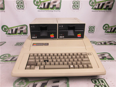 Apple IIc A2S2064 Desktop 128KB Dual 5.25 Floppy Drives BASIC