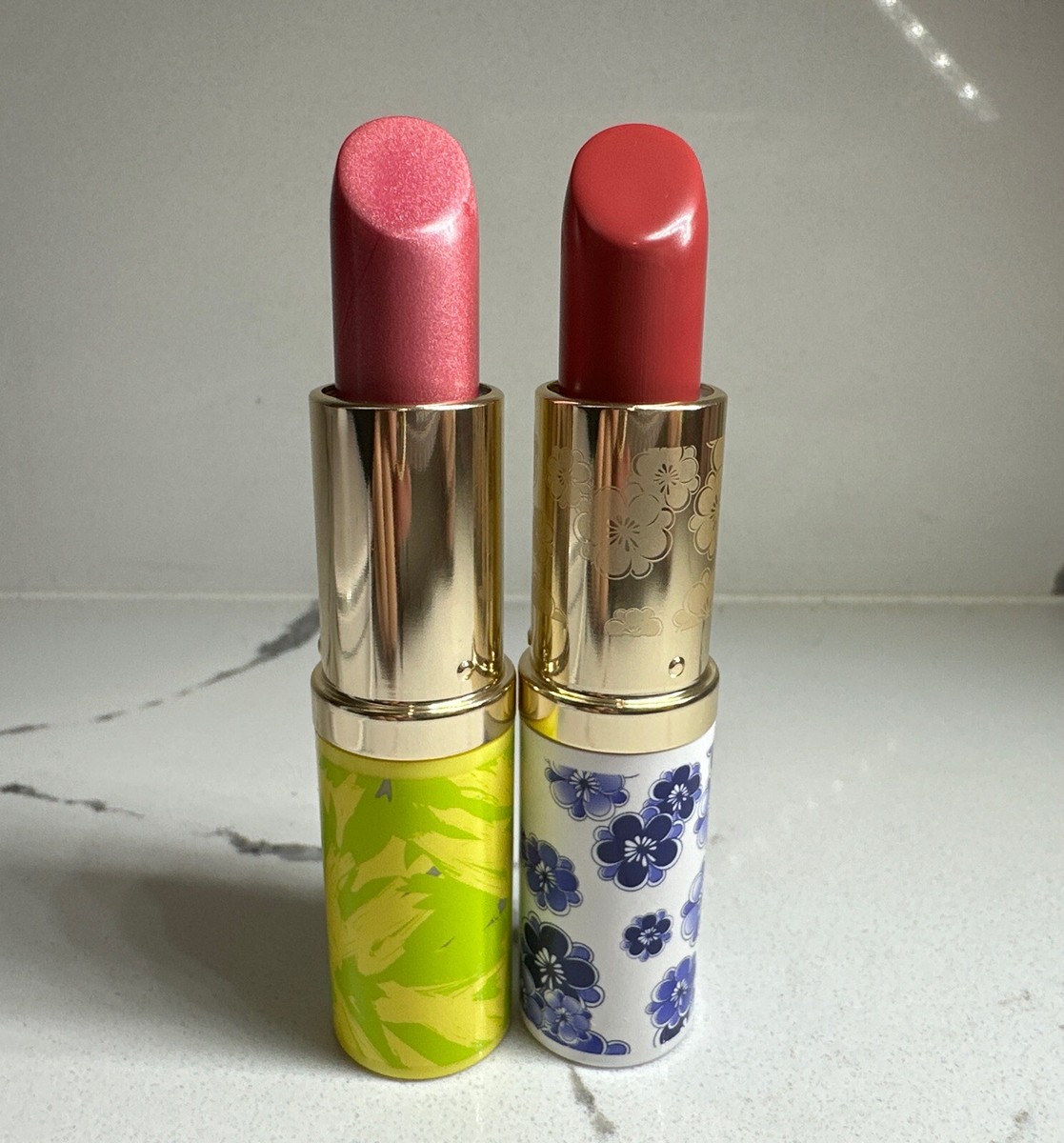 Estee Lauder limited Edition Lipsticks Jet Set Pink & Rose Goddess