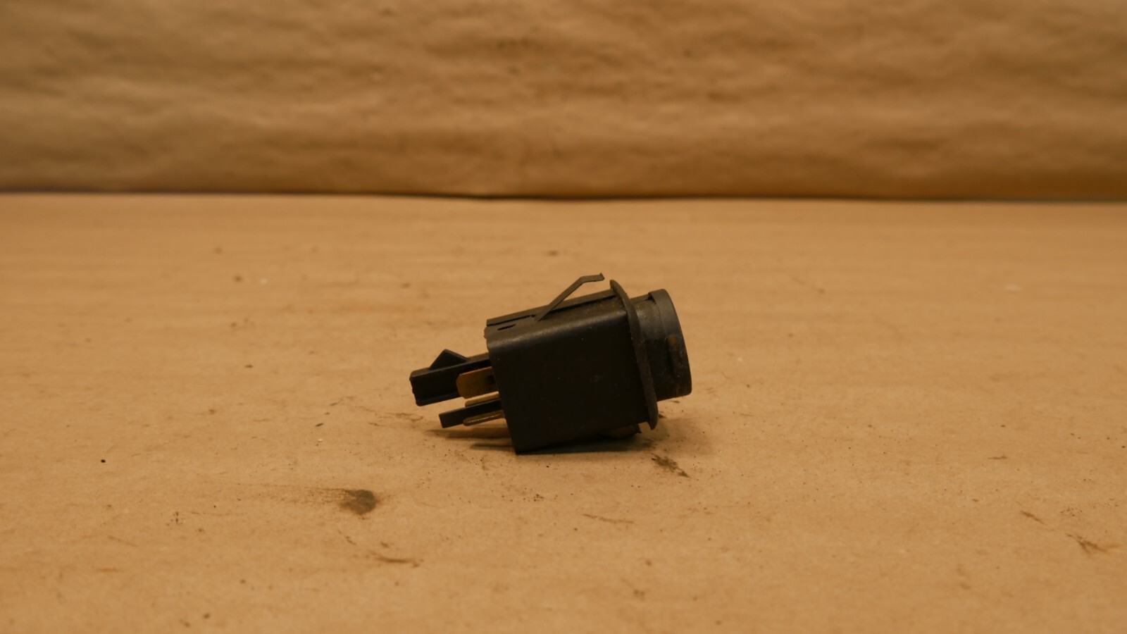 Ferrari 355 Roof Light Switch PN 157478