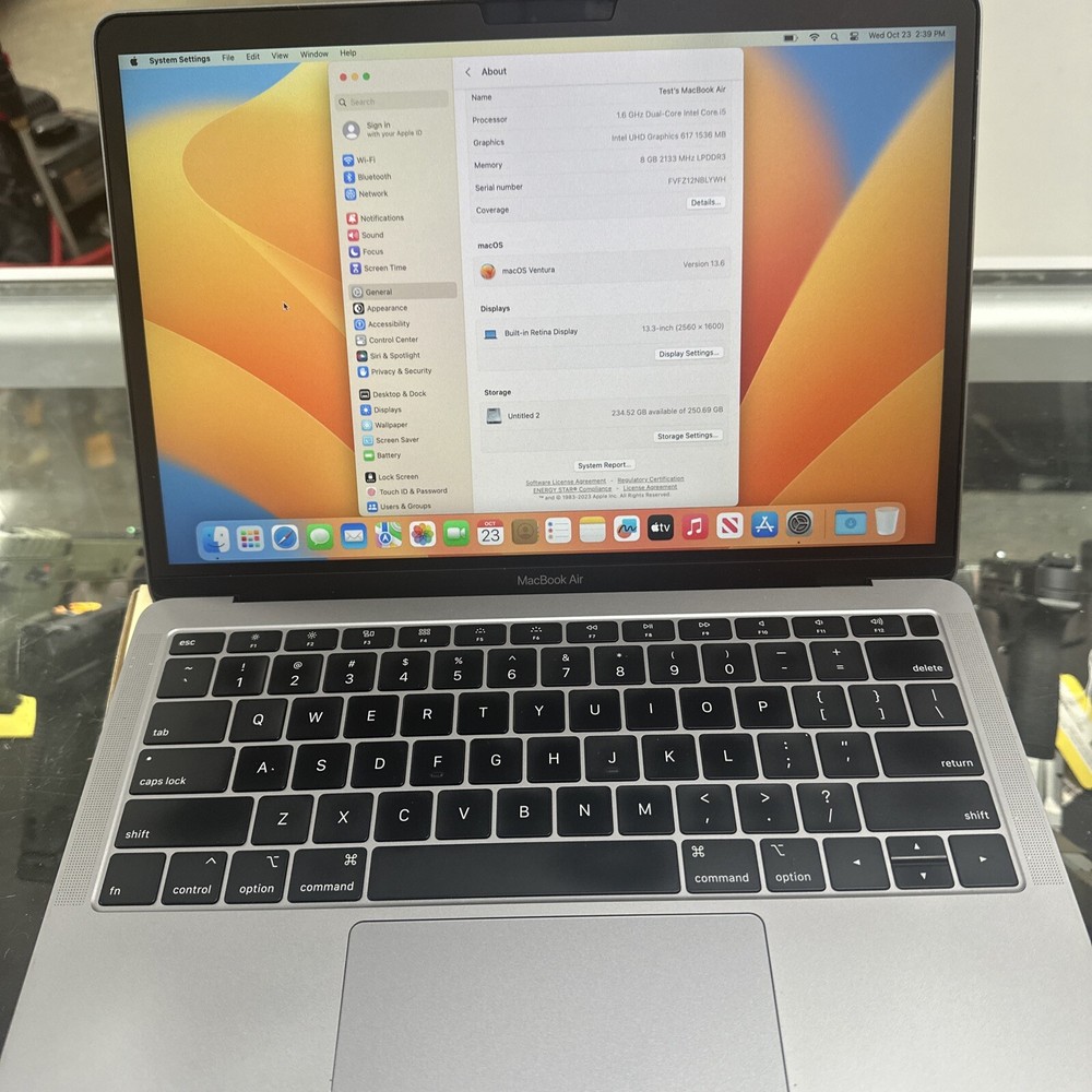 Apple MacBook Air 8,2 - Retina 13'' i5 1.6GHz, 8 GB RAM, 256GB SSD, 2019, A1932