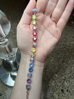 Swarovski Austrian Crystal Bracelet. The Sparkled Shell. Rose gold. Size Average