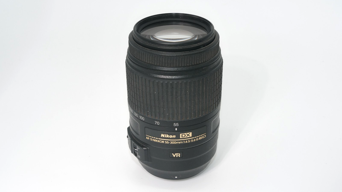Nikon AF-S DX NIKKOR 55-300mm ｜V009 816c-WWQc-L._AC_SY200_QL15_.jpg