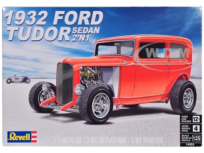 LEVEL 4 MODEL KIT 1932 FORD TUDOR SEDAN 2-IN-1 KIT 1/25 SCALE BY REVELL 14553