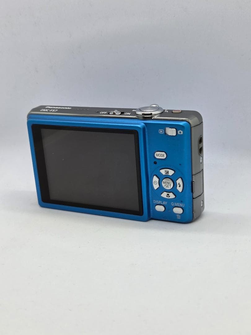 Panasonic LUMIX DMC-FS7 Blue Compact Digital Camera with Battery