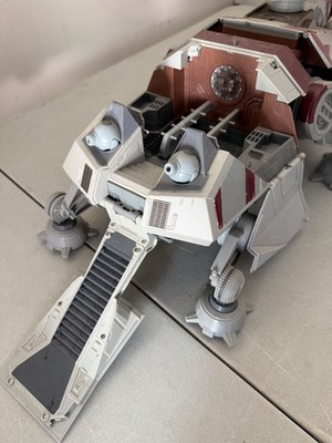 Star Wars: The Clone Wars AT-TE Walker (2008) Hasbro 3.75 figures