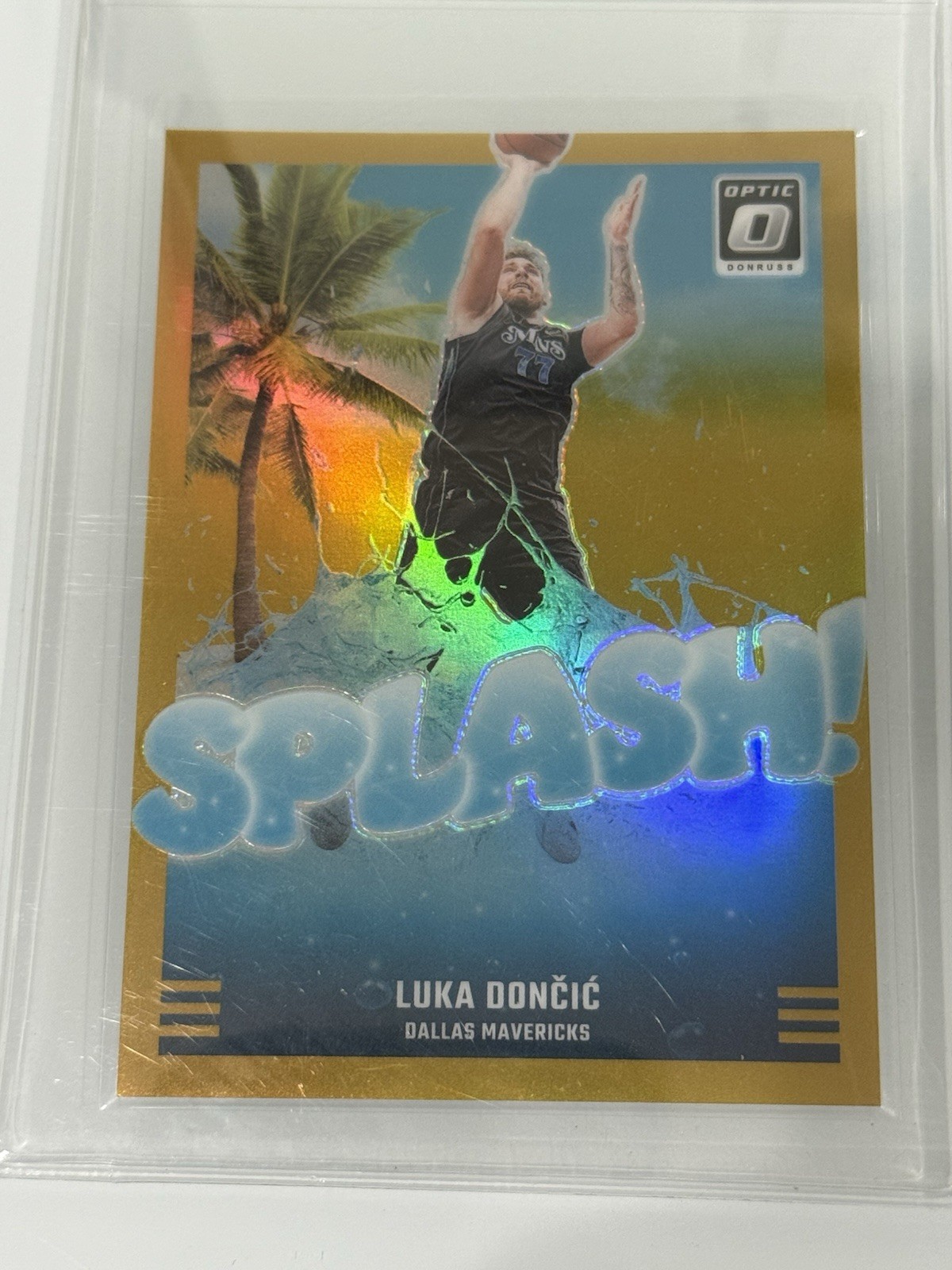 2024-25 Optic Splash SP Gold Luka Doncic /10 Mavericks - NEW FRESH…