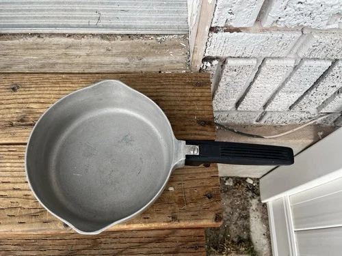 Vintage Wagner Ware Sidney O Magnalite 4672P 2QT Sauce Pan Pot