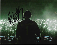 * RL GRIME * signed 8x10 photo * NOVA * COA *