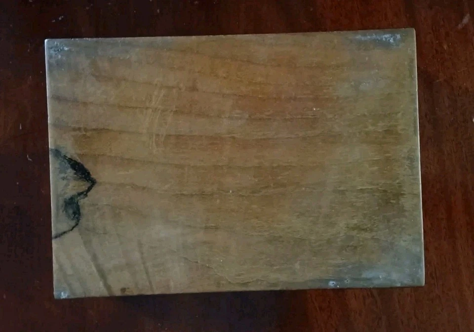 Винтажная исламская инкрустированная деревянная и перламутровая мозаичная коробка 7 1/2 дюйма x 5 1/2 дюйма - Изображение 4 из 4