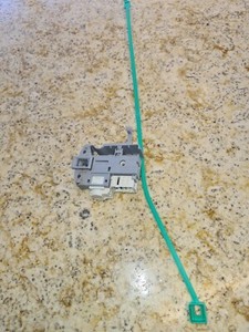 Hotpoint BITRON Waschmaschine Türschloss Verriegelung Original aus WMEF742 GEBRAUCHT