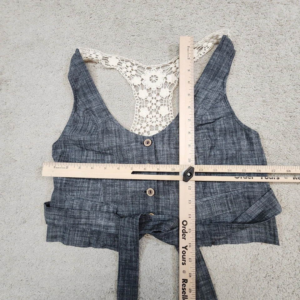 LABIAL AZUL JEAN crop top botón delantero encaje trasero mediano Foto 2 de 4