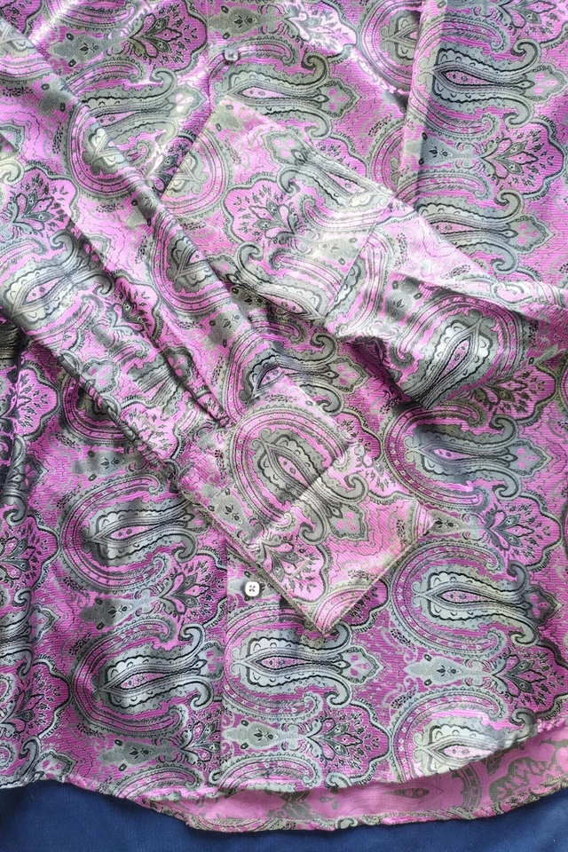 Camisa de vestir Leonardi gris/rosa cachemira manga larga para hombre talla S, se ajusta como una mediana Foto 4 de 4