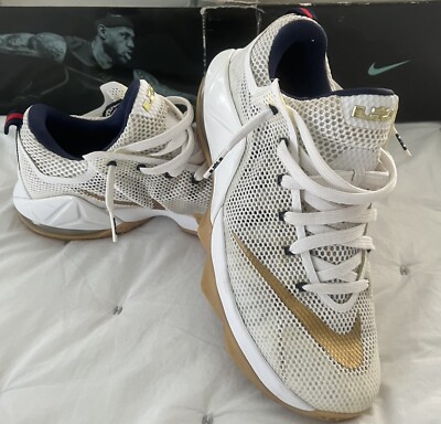 NIKE LEBRON XII Low USA Gold Olympic White Snickers Size 10 US UK 44 EUR 