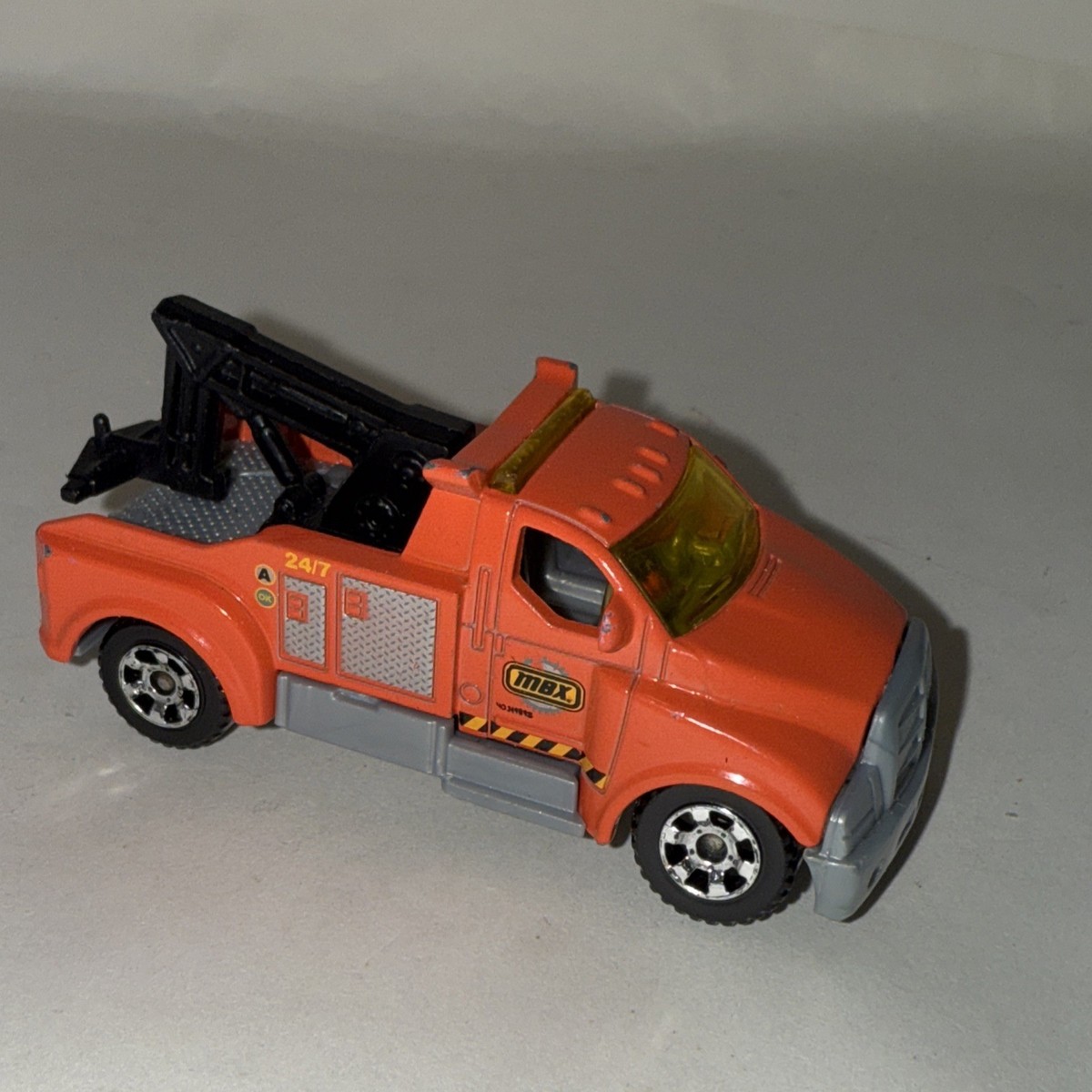 2004 Matchbox MB661 2005 Tow Truck Orange Made In Thailand | eBay