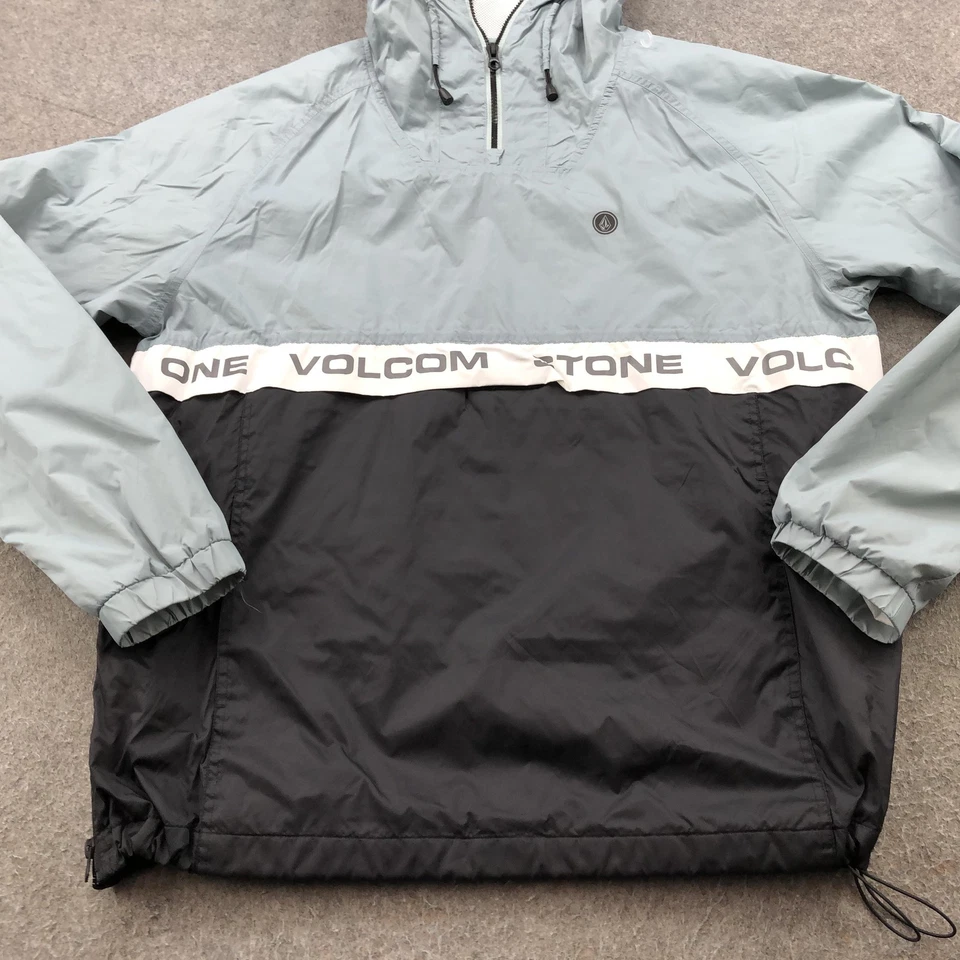 Chaqueta Volcom Para Hombre XL Gris Negro Anorak Pullover Con Capucha Cortavientos Media Cremallera Foto 2 de 4