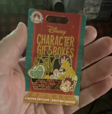 Disney Character Gift Boxes Wreck it Ralph Pin